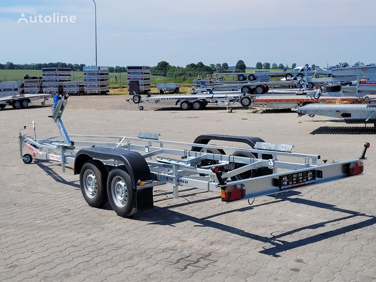 Remolque para barco nuevo B25 Longitud máxima del barco 7,3 m 2.500 kg - Imagen 4