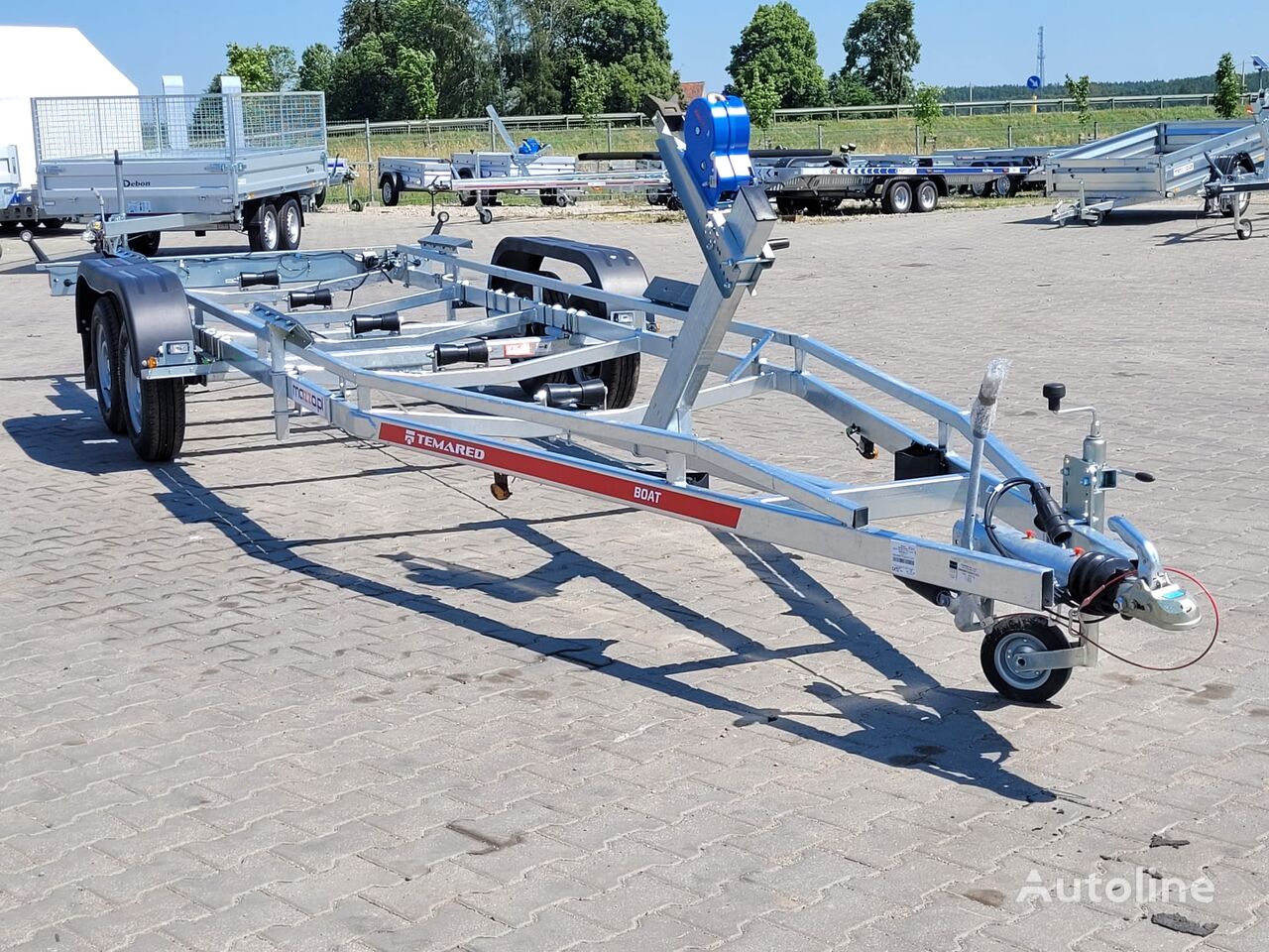 Remolque para barco nuevo B25 Longitud máxima del barco 7,3 m 2.500 kg - Imagen 2